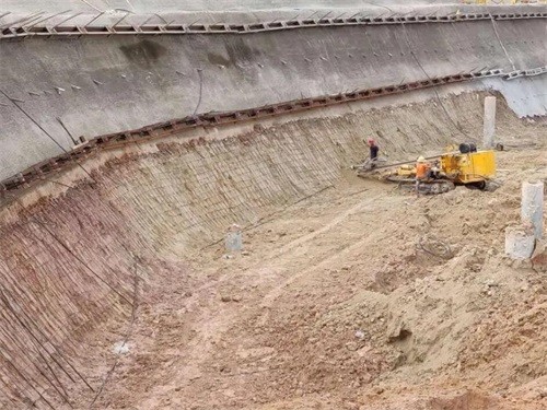 佛冈基坑边坡加固
